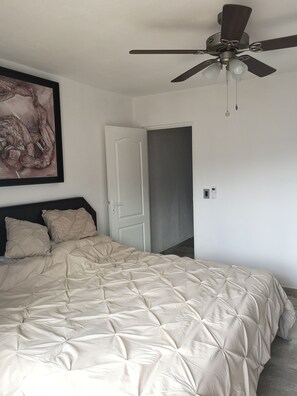1 bedroom, in-room safe, iron/ironing board, WiFi