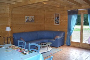 Interior - Gîtes of 75m², sleeps 6 with swimming pool (JURA) (Commenailles)