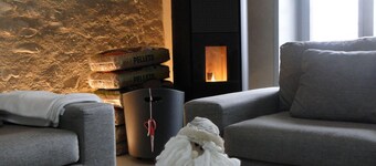 The patio of Antan, The cozy, breakfast option