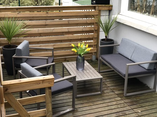 Contemporary apartment 