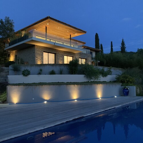 Appartement 5* dans Villa prestige vue mer piscine 17x4 exclusive Climatisation 