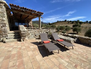 Terrace/patio - Luxury sheepfold in local stone (URTACA)