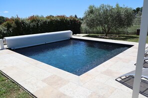 Beheizter Pool