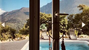 Piscine extérieure, piscine chauffée