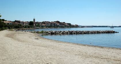 Helles Haus in 50m Meer mit Garten ohne gegenüber