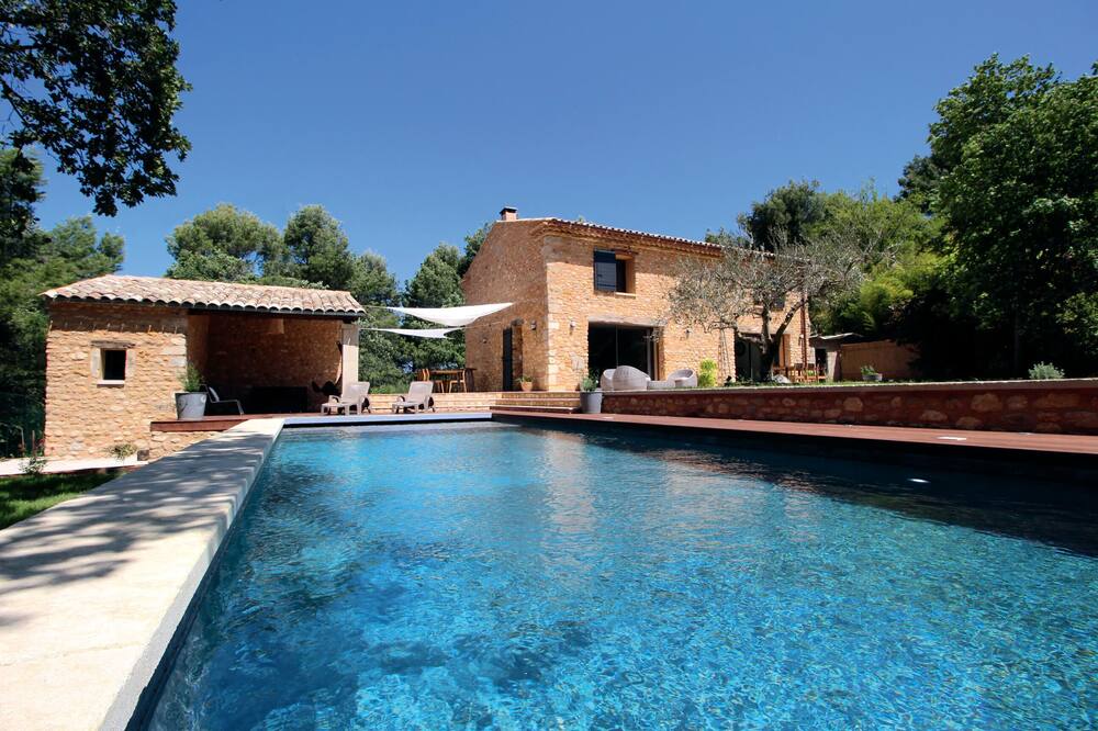 AUTHENTIC STONE FARMHOUSE WITH HEATED POOL IN QUIET COUNTRY SETTING
