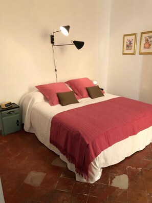 1 Schlafzimmer, Bügeleisen/Bügelbrett, kostenloses WLAN, Bettwäsche