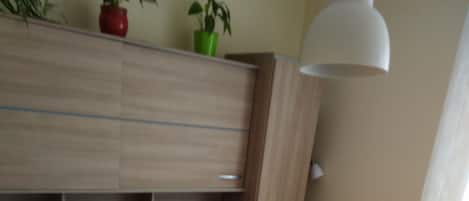 1 bedroom, desk, WiFi, bed sheets