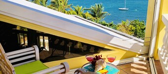 Holly's Beach Folly - Incroyable villa au bord de l'eau, face à la plage, piscine, East End