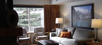-BLISSFUL 2 BEDROOM IN THE BEAUTIFUL BOW VALLEY CORRIDOR!!