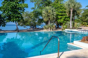 Outdoor pool, an infinity pool