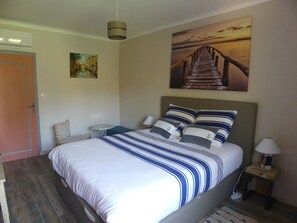 2 chambres, coffres-forts dans les chambres, Wi-Fi gratuit