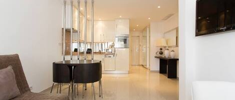 Fernseher, Arbeitsbereiche