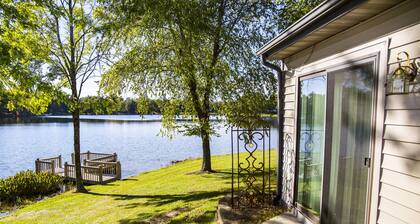 🌄Resort Vacations at Fairfield Glade TN Remodeled 2 bdr Lake Front Condo, space for extra guests!