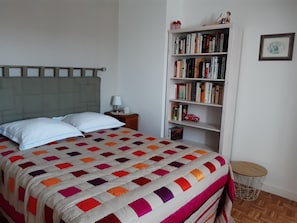5 bedrooms, desk, iron/ironing board, free WiFi - House completely renovated and modernized this year on the Côte de Granit Rose (Pleumeur-Bodou)