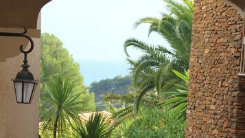 Jardines del alojamiento