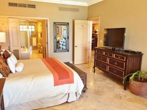 2 quartos, ferros/tábuas de passar roupa, Wi-Fi, roupa de cama