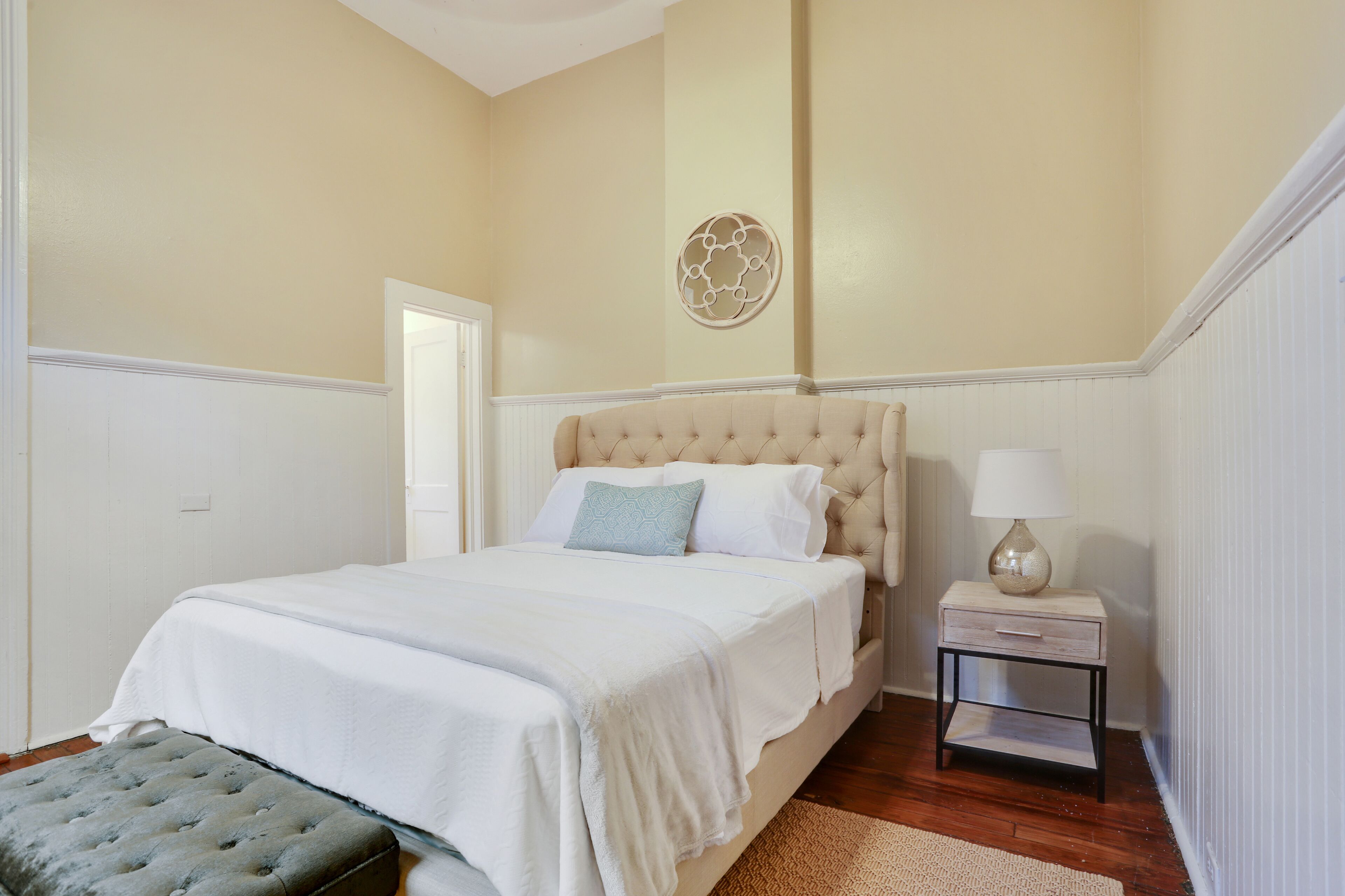 2 bedrooms, desk, iron/ironing board, free WiFi