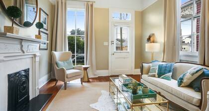 Charming Uptown 2 Bed / 2 Bath vaiheet St. Charles Streetcar!