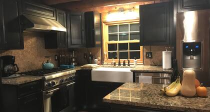 Fantastic cottage in the Berkshire Mountains