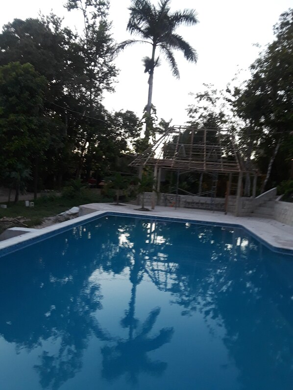 Alberca al aire libre