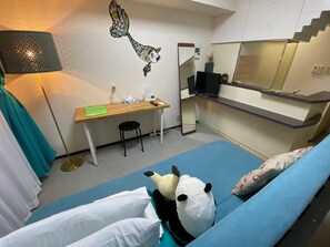A room with a bed, a desk, a chair, a mirror, a TV, and a panda plush toy. - Today's Relaxing and Fun Studio! Near Olympic Park! (Setagaya)