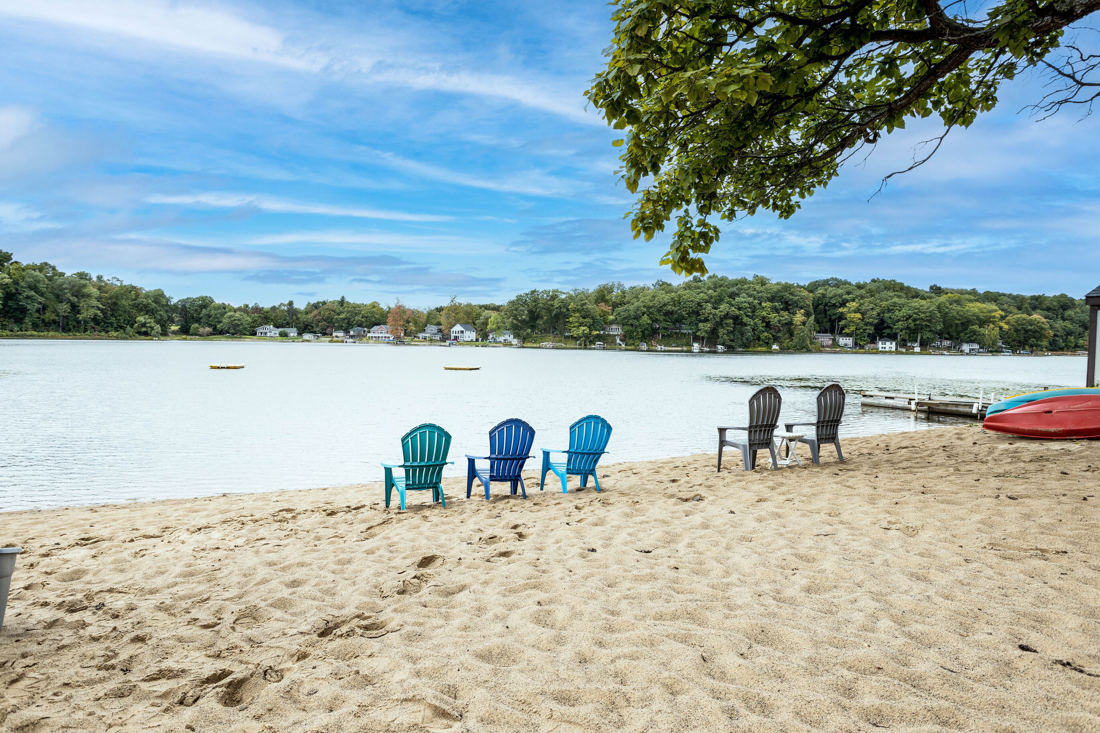 Sun loungers, beach towels