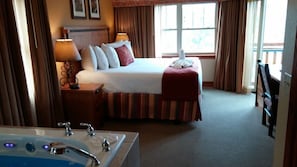 2 Schlafzimmer, Zimmersafe, Schreibtisch, Bügeleisen/Bügelbrett