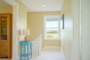 Interior - Darnley Farmhouse Retreat (Darnley)