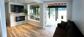 Belle suite privée au bord du lac sur le lac Cowichan - 5 personnes