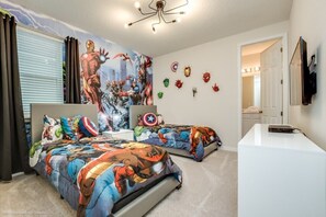 9 bedrooms, WiFi, bed sheets