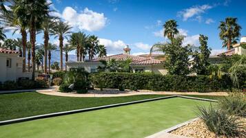 Jardines del alojamiento