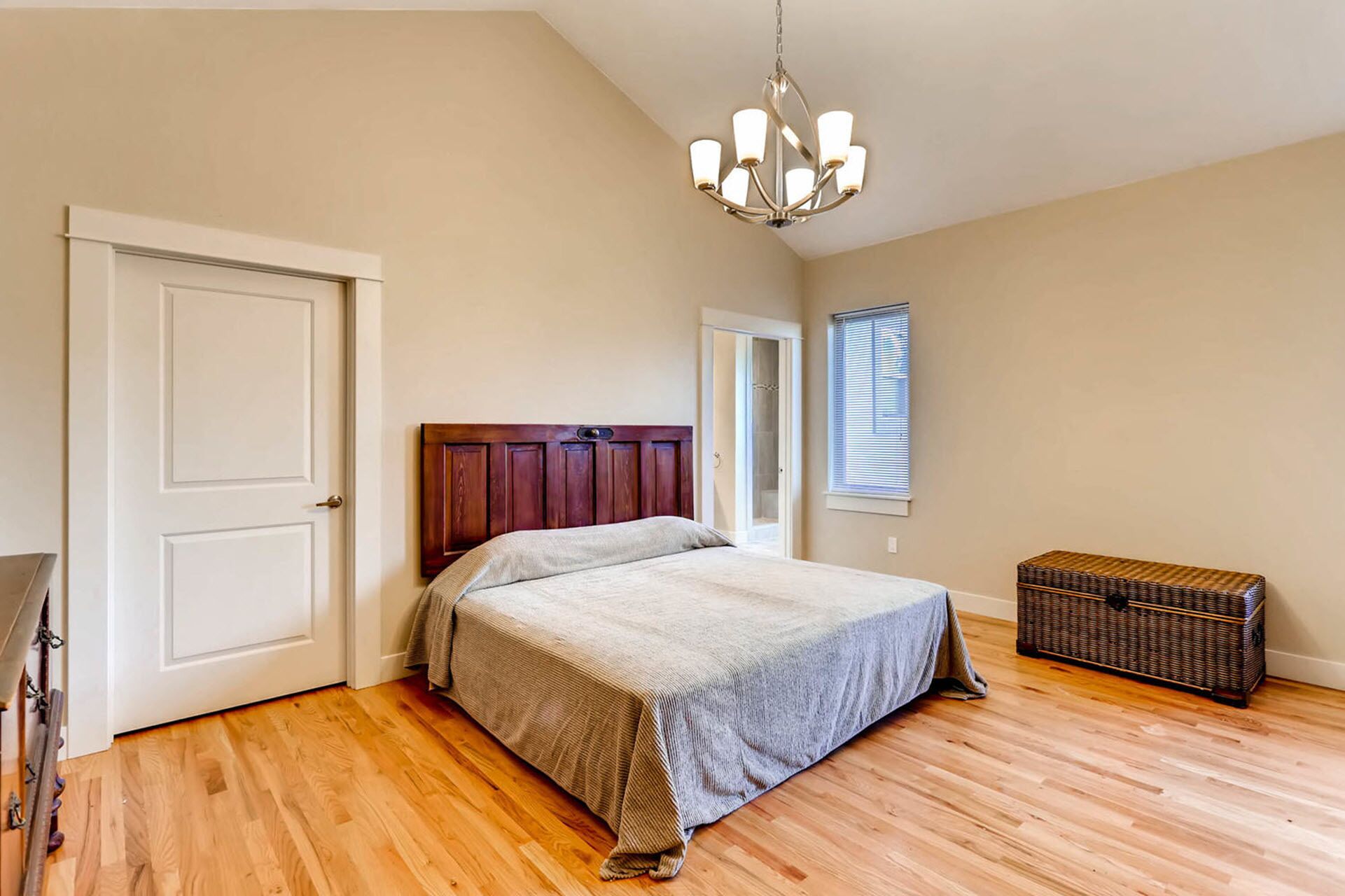 3 chambres, bureau, fer et planche à repasser, Wi-Fi gratuit