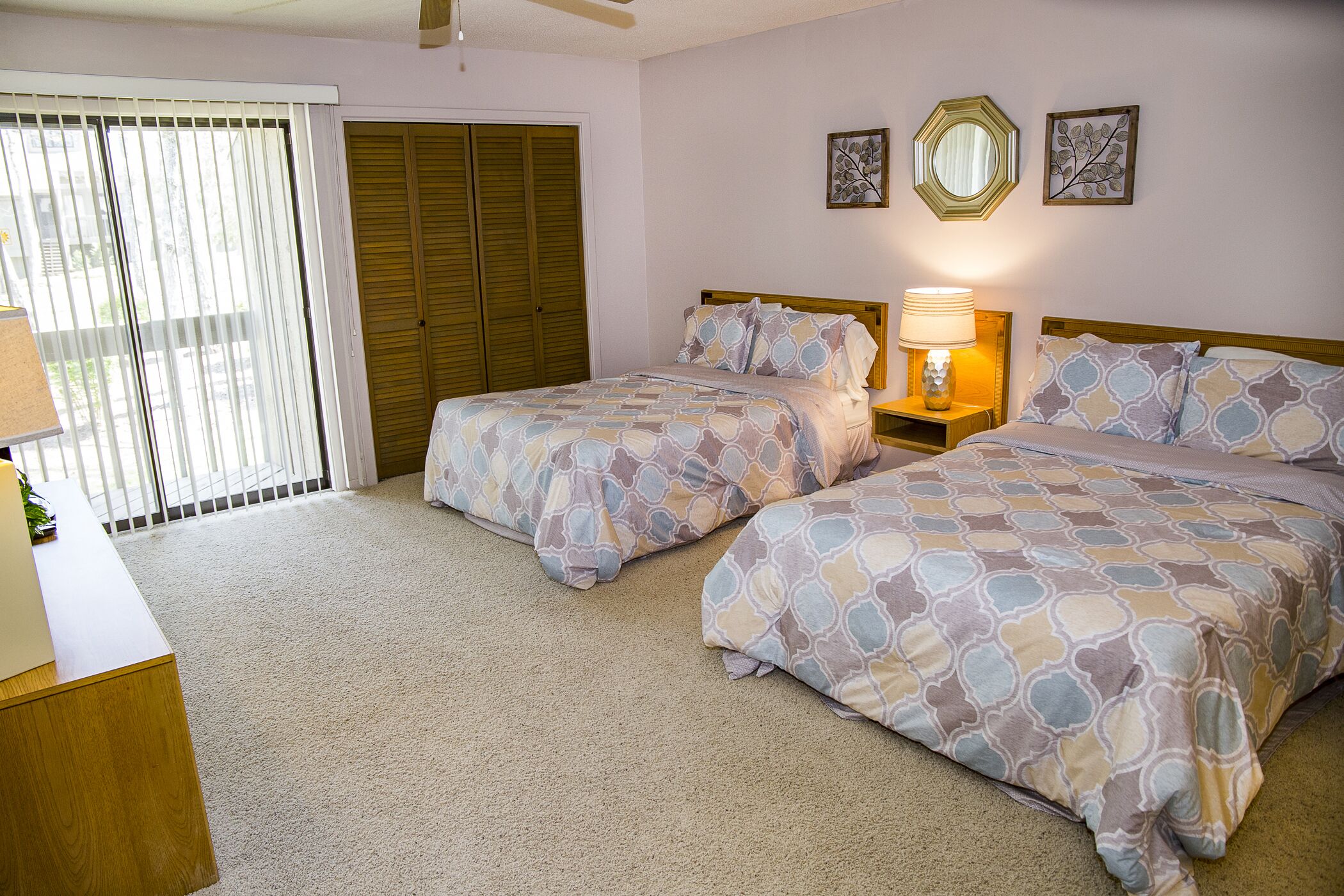 2 bedrooms, iron/ironing board, WiFi, bed sheets