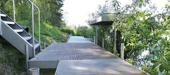 Kenai River Estate - Guest House, with Riverfront Access