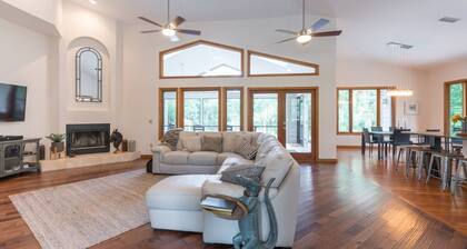 Family-friendly nature retreat on the beautiful Wekiva River