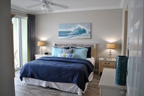 4 soverom, safe på rommet, strykejern/-brett og wi-fi (inkludert)