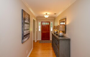 Interior - PERFECT FOR THE MASTERS -  CLOSE TO EVERYTHING AUGUSTA! FOREST HILLS (Augusta)