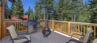 Luxurious, Family Friendly, Hot Tub & AC