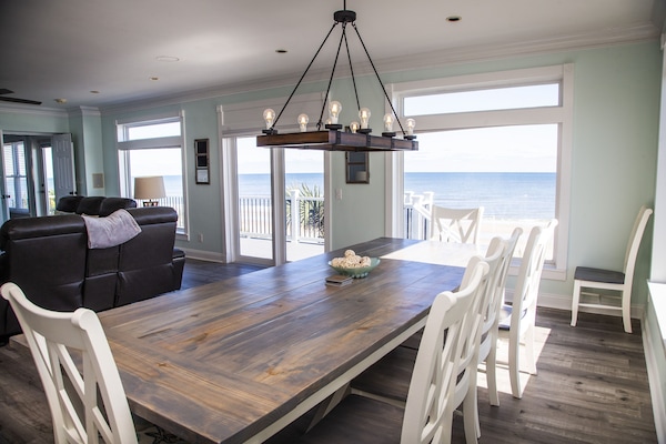 large dining table seats 10