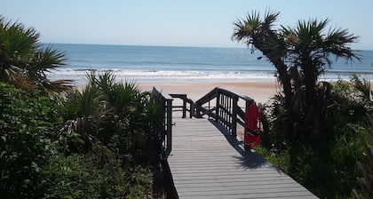 Seascape - Oceanfront - Schlafmöglichkeiten für 16 plus Kleinkinder - GESEHEN AUF HGTV BEACH HUNTERS