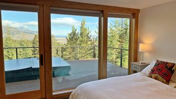 4 Schlafzimmer, Schreibtisch, Bügeleisen/Bügelbrett, WLAN