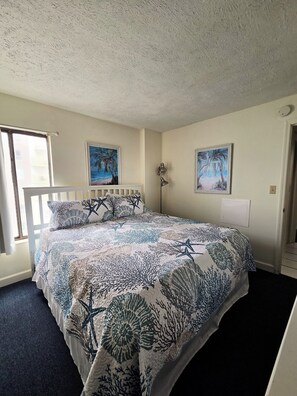 2 bedrooms, iron/ironing board, free WiFi, bed sheets - Crescent Towers I - 604 Oceanfront Two Bedroom Condo (North Shore Realty)