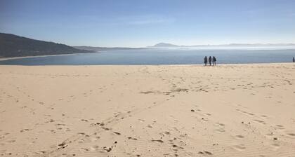 Grand Appartement 4 chambres élégant en bord de plage, Tarifa