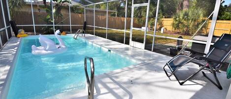 Piscina externa, piscina aquecida