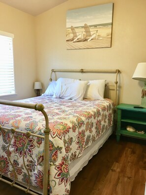 3 bedrooms, iron/ironing board, free WiFi, bed sheets - Perfect Place in a Perfect Location (Fulton)