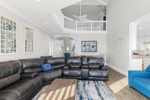 Smart TV, DVD player, table tennis - NEW Look-Luxury Oceanfront Home in Dolphin Ridge W/ Pool & Hot Tub🐬Epic Views (Emerald Isle)