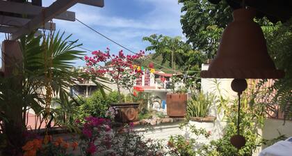 Bed & Breakfastit Bugambilias