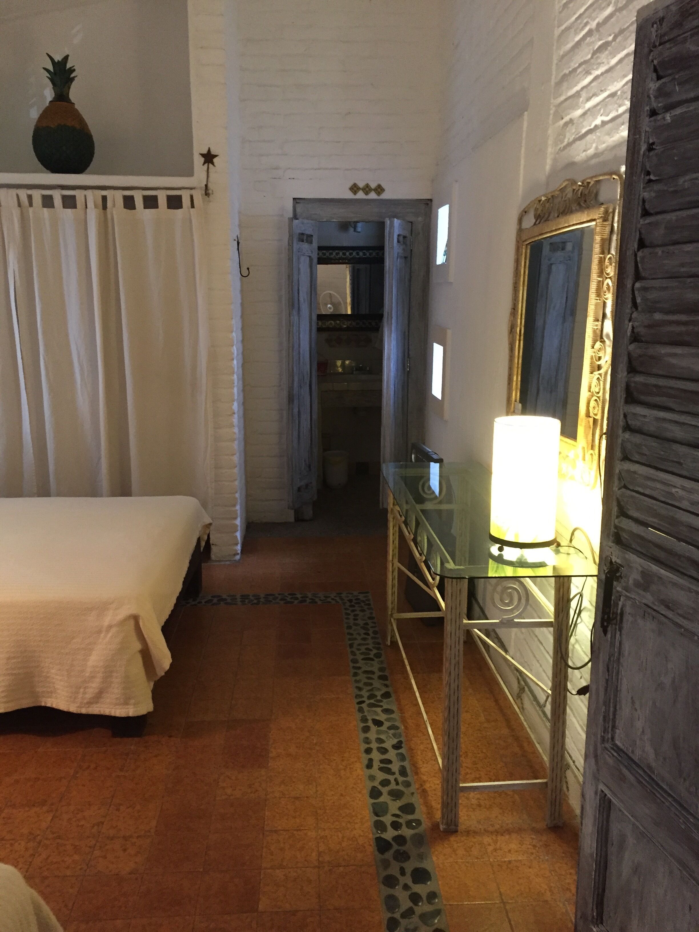 2 多间卧室、办公桌、熨斗/熨衣板、免费 WiFi