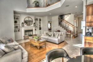 Smart TV, videogames, DVD player, aparelho de som